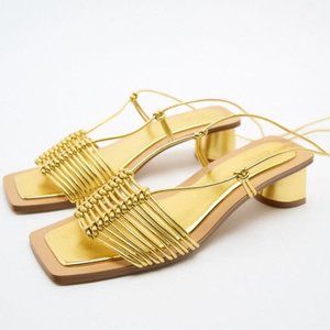 (SOLD) NEW ZARA Lace Up Low Heel Sandals US 6.5 / US 7 / US 7.5